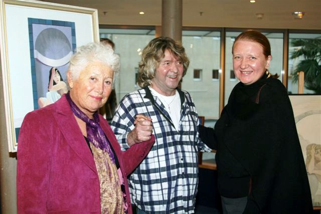 Au vernissage de Palavas, en 2008, avec Marie de Melgueil (à gauche) - artiste peintre symboliste Daliste - et sa biographe Michèle Sloma